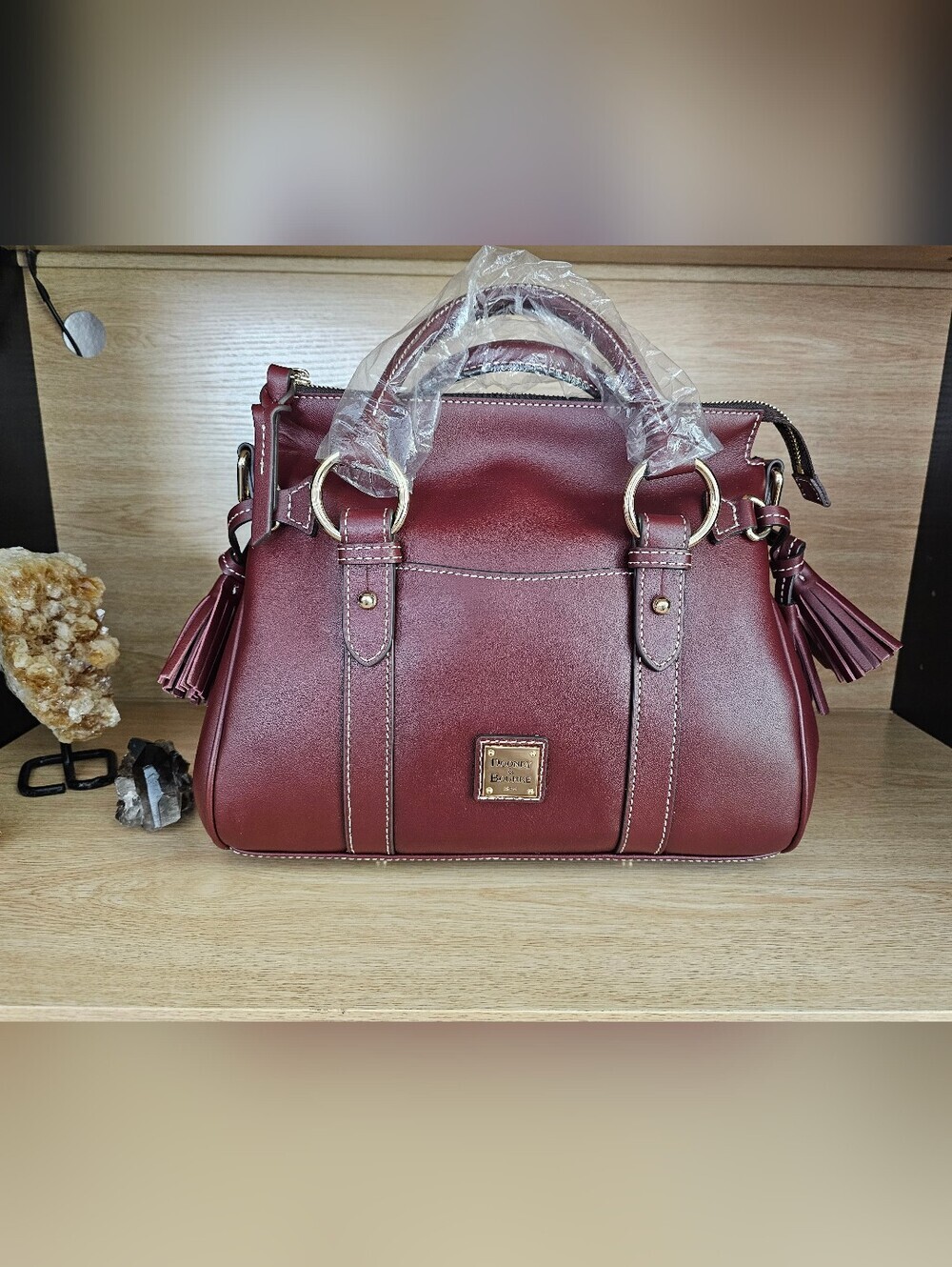 Dooney & Bourkey Pensose Satchel Handbag .